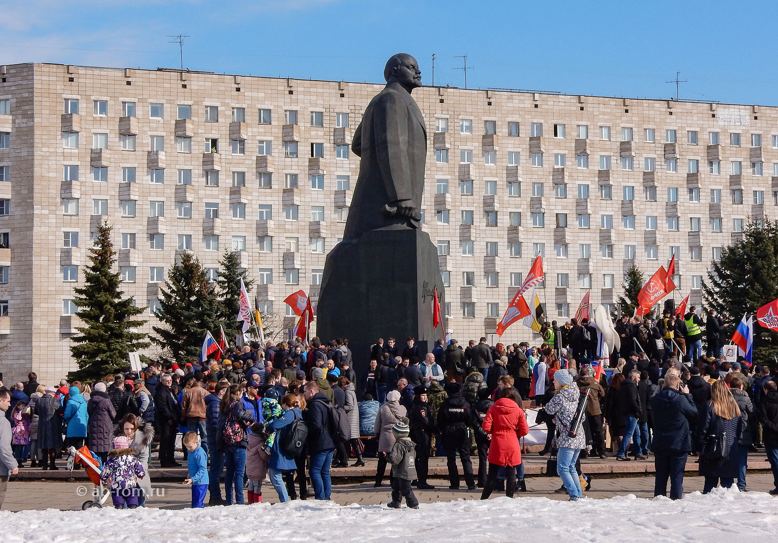 Площадь ленина в архангельске